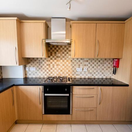19 Shrewsbury Walk Apartment Isleworth Ngoại thất bức ảnh